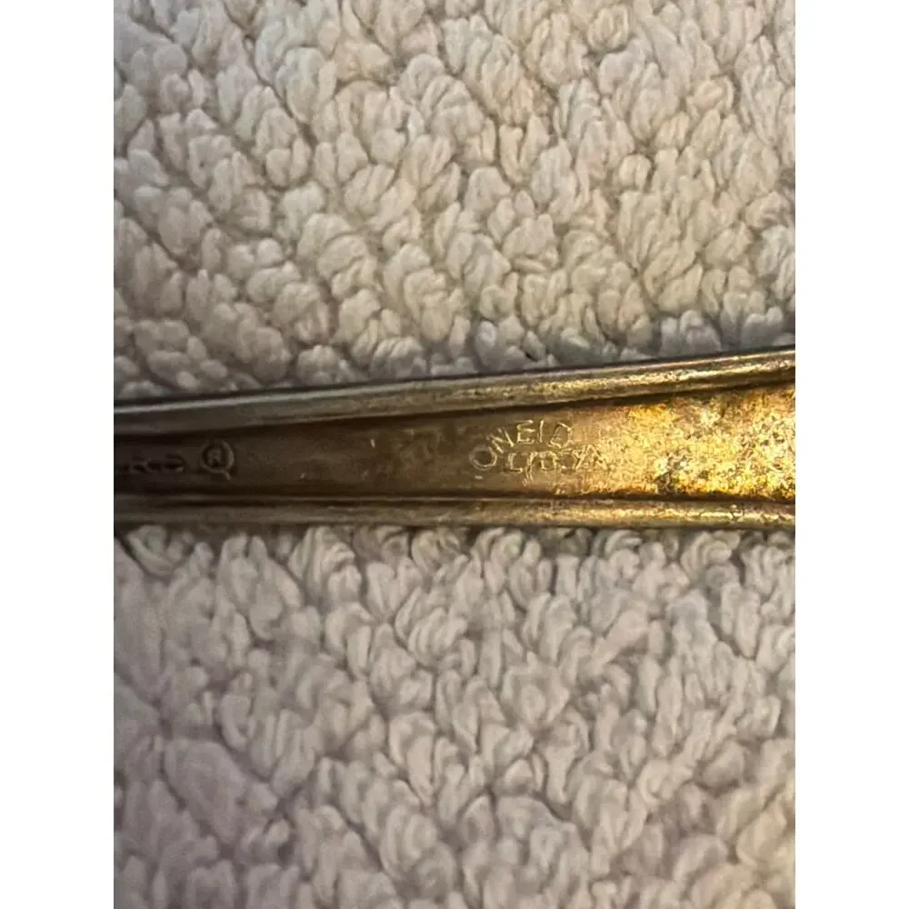 Vintage Oneida 1881 Rogers Silverplate Demitasse Coffee Tea Spoon Floral 4.5